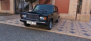 VAZ 2107, qara rəng, sedan kuzov. Xarici görünüş: - Klassik xrom lalafo.az -da VAZ 2107, qara rəng, sedan kuzov. Xarici görünüş: - Klassik xrom